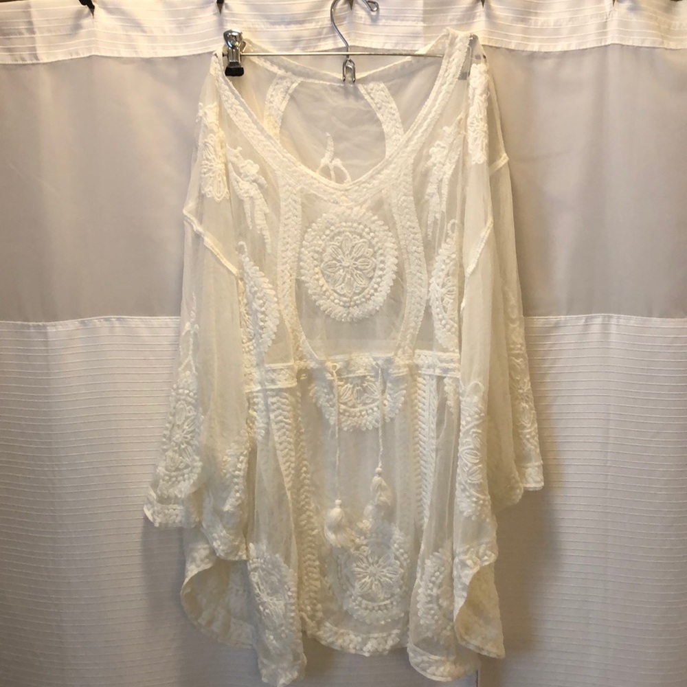 Cupshe beach cover-up